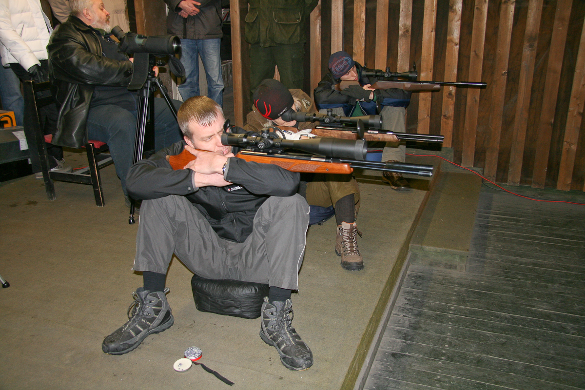 Vedrueliit tulejoonel